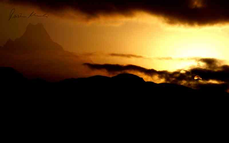  Sonnenaufgang am Machhapuchchhre (von Poon Hill)